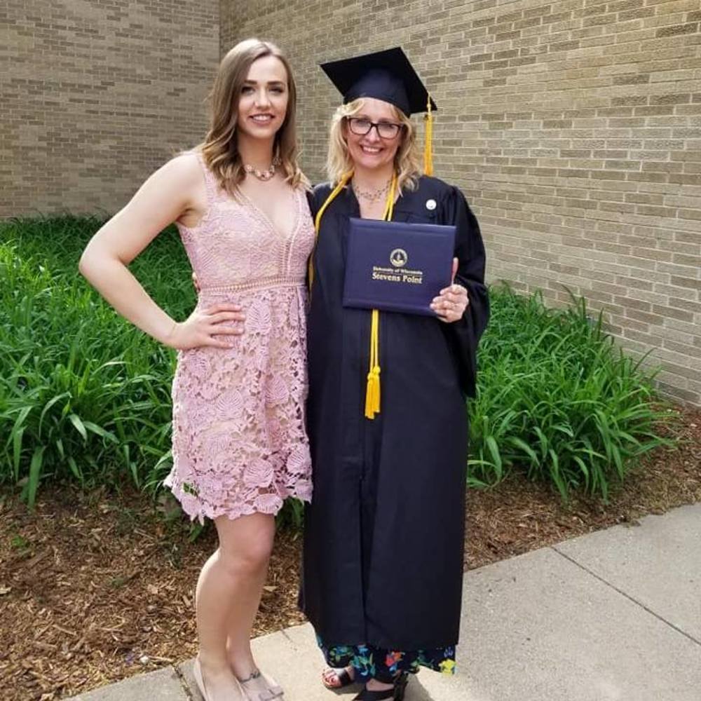 Meet your Posher, Jennifer